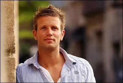 Comment s'appelle-t-il ?