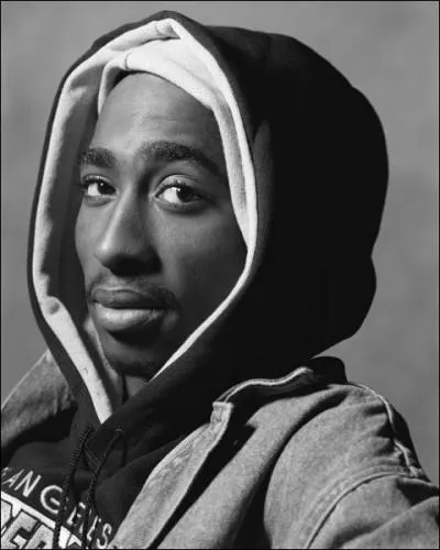 Tupac possdait un autre nom de scne, lequel ?