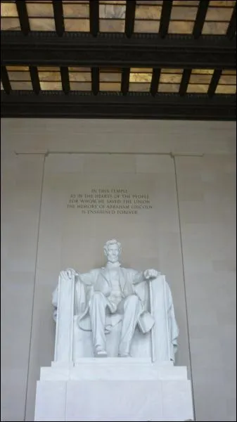 A qui est ddi ce mmorial ?