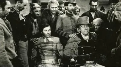 A la fin du 17me sicle, en Cornouailles, une jeune orpheline vient sjourner chez sa tante dans une auberge qui sert de repre  des brigands.