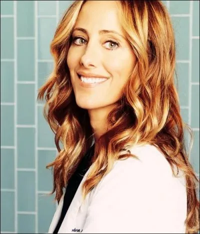 Quel est le nom de l'actrice qui joue le rle de Teddy Altman ?