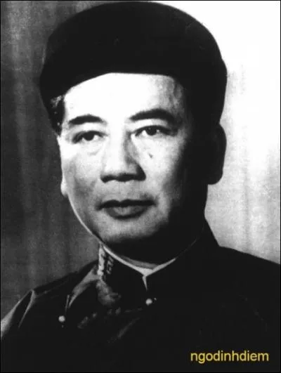 vnements du XXe sicle : Quelle classe d'individus s'immola au Vietnam entre 1963-1964 pour protester contre le rgime de Diem ?