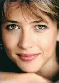 ''Dreams are my reality / The only kind of real fantasy / Illusions are a common thing / I try to live in dreams / It seems as if it´s meant to be'' 
Ces paroles sont celles d'un...