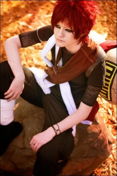 Il est le Godaime Kazekage et l'ancien Jinchuriki d'Ichibi...