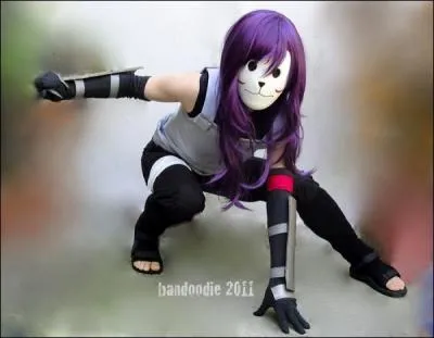 Elle est membre de l'ANBU...