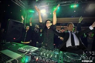 David Guetta, Bob Sinclar et bien d'autres lui on proposait de devenir...