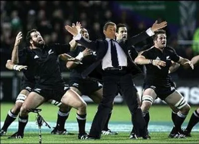 La France l'ayant trop du, peut-tre serait-il partant pour la Nouvelle-Zlande est faire partie de l'quipe des All Blacks,  condition, bien sur, d'apprendre le...