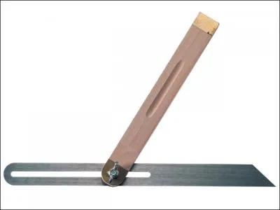 Son nom est la fausse querre mais elle a aussi un autre nom plus imag c'est...