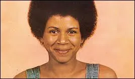 Quelle est cette chanteuse qui s'est faite connatre par son tube 'Lovin' you' ?