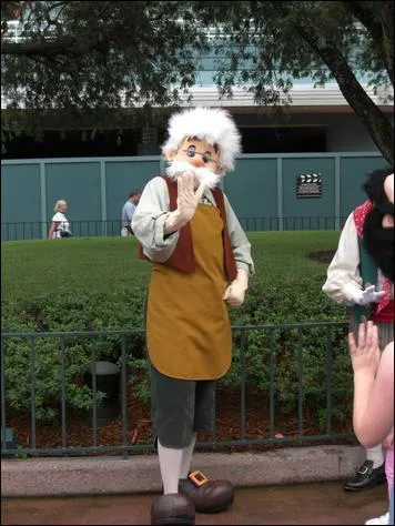 Qui est ce personnage de Disney ?