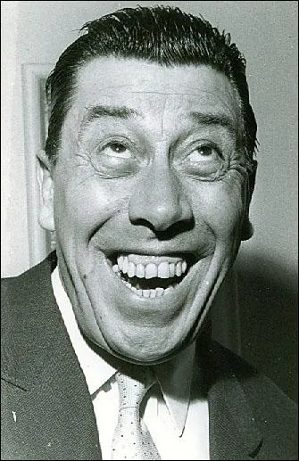 Pour Fernandel, c'est un tout petit nom charmant.