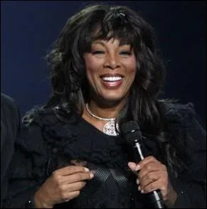 Donna Summer la   Reine du Disco  des annes 70 est dcde jeudi dernier  Key West en Floride  l'ge de :