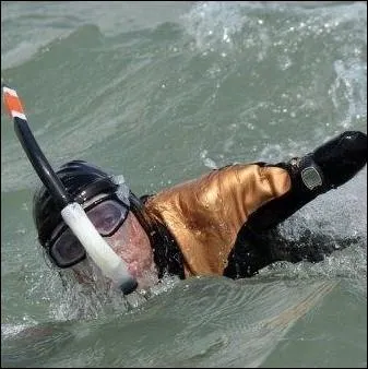 Amput des quatre membres, quel passage vient de traverser Philippe Croizon, premire tape d'un tour du monde qui doit lui faire relier par les eaux les cinq continents ?