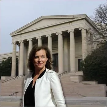 Quel clbre muse de Washington doit visiter Valrie Trierweiler, la compagne de notre nouveau Prsident Franois Hollande, lors de son voyage aux Etats-Unis ?