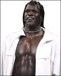 Quel est ce catcheur ?