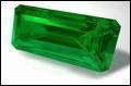 Une pierre d'un vert clatant, c'est :