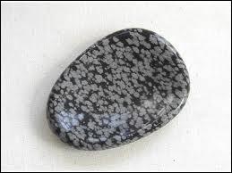 Quelle pierre magnifique, c'est bien videmment :