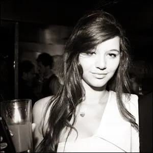 Comment s'appelle sa petite sur ?