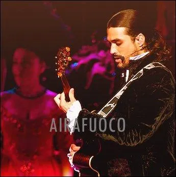 Que regrette-t-il dans Mozart l'Opra Rock ?