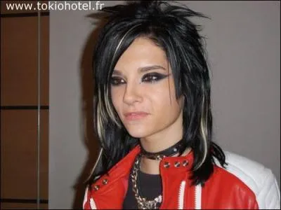 Qu'est-ce Bill déteste chez une fille ?