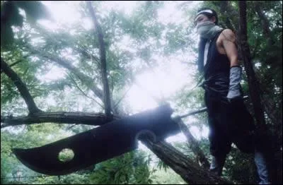 Un des 7 pistes de Kiri, sont arme est la  trancheuse de tte ...