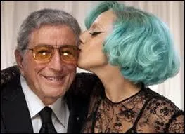 Quel est ce duo qui reprit 'The Lady is a tramp' ?