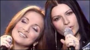 Quel est ce duo qui interprta 'On oublie jamais rien' ?