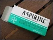 Plus connu sous le nom d'aspirine, je suis l' ... :