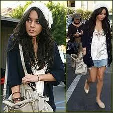 De quelle origine est-elle du ct de sa mre ?