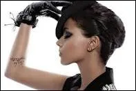 Comment s'appelle son dernier album qui va sortir le 25 juin 2012 ?