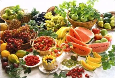 Biologie :  quelle vitamine est-il possible d'associer l'acide ascorbique ?