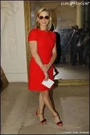 Alors qu'il n'tait pas encore divorc, quel grand homme politique franais s'prend d'une belle journaliste du Figaro au point de l'emmener en voyage  Venise et au Maroc ?