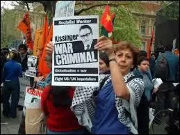 Quel homme politique clbre, prix Nobel de la paix, a dit  Le pouvoir est le plus puissant des aphrodisiaques  ?