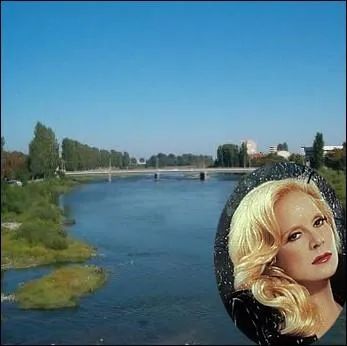 De mes dix premires annes / Il ne reste plus rien ... .