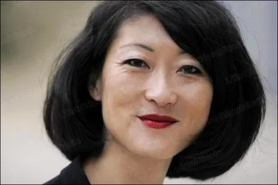 Elle est ministre dlgue auprs du ministre du redressement productif, charge des petites et moyennes entreprises, de l'innovation et de l'conomie numrique, voici Madame ...