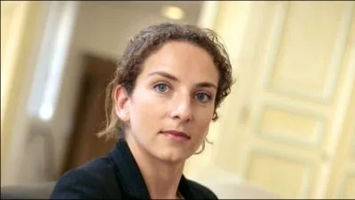 Elle est ministre dlgue auprs de la garde des sceaux, ministre de la justice, voici Madame ...