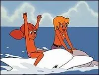 Un dauphin blanc vient souvent en aide  ses amis Yann et Marina dans cette srie d'animation des annes 70. Comment s'appelait ce dauphin ?