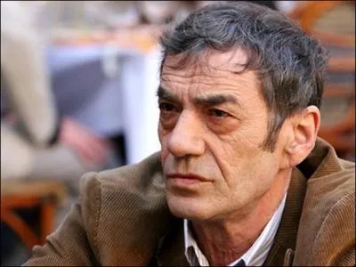 De quoi parle le tout premier pisode ?