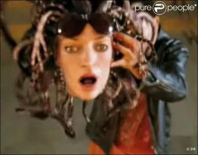 Comment s'appelle l'esprit du grenier de la grande Maison ?