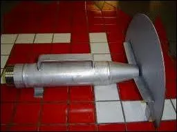 Comment nomme-t-on cette lance ?