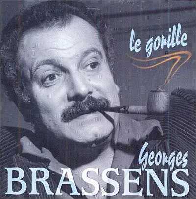 Aprs tant d'auditions, Brassens est dcourag et dcide de rentrer  Ste. Un ami lui propose une audition. Ou ?