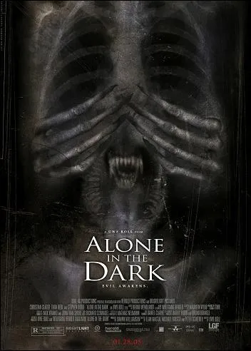 Quel acteur joue Edward Camby dans le film Alone in the dark?