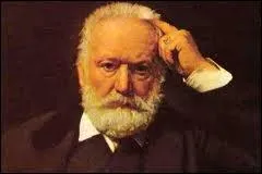(Celle-ci est de Victor Hugo) : 
Mon 1er a été volé 
Mon 2e mange beaucoup 
Mon 3e vaut 100 francs 
Mon tout est une voiture légère.