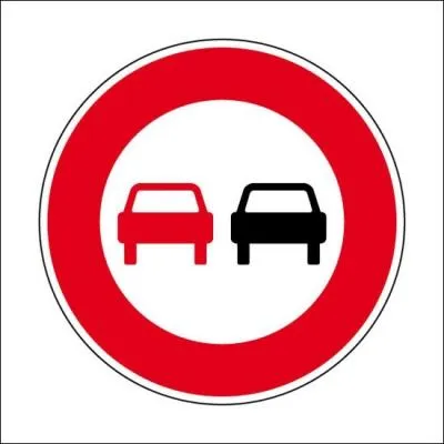 Ce panneau permet de dpasser les deux roues  moteur sans side-car.