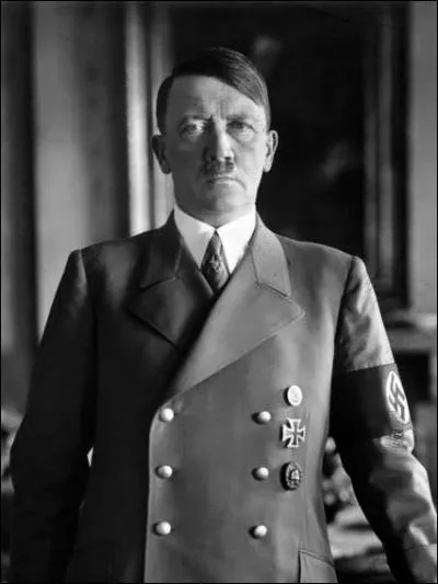 Le terme  Troisime Reich  est utilis pour dsigner l'tat allemand nazi dirig par Adolf Hitler. En quelle anne le rgne de cet homme d'tat dbute-t-il ?