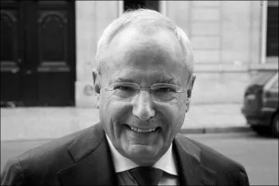 Il a t Ministre du Travail et des Affaires sociales , voici ... .