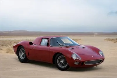 Bien qu'elle fait figure de modle secondaire dans l'histoire de la marque, cette voiture est considre par certains comme l'une des Ferrari les belles de tous les temps, c'est la :