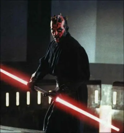 Qui est Dark Maul pour Dark Sidious ?