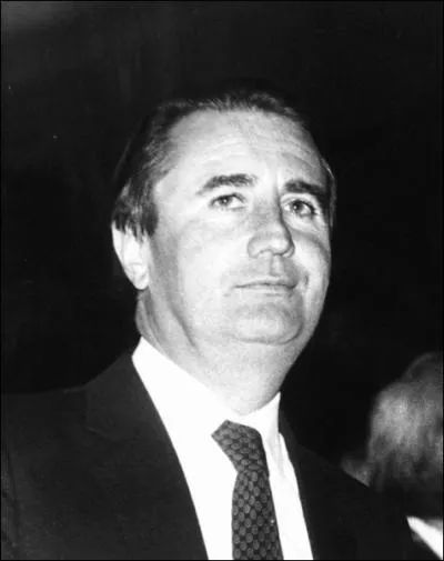 Il a t Ministre de la Jeunesse, des Sports et des Loisirs , voici ...