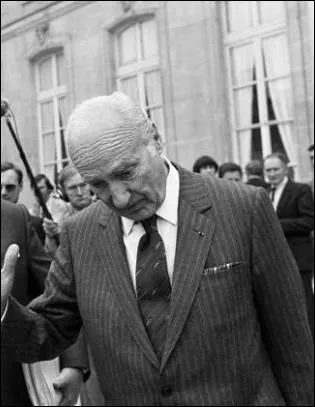 Il a t Ministre du Budget , voici ...